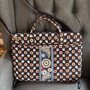 Vera Bradley Black, Red, Blue Laptop Bag with Structured Design. 2 pocke…